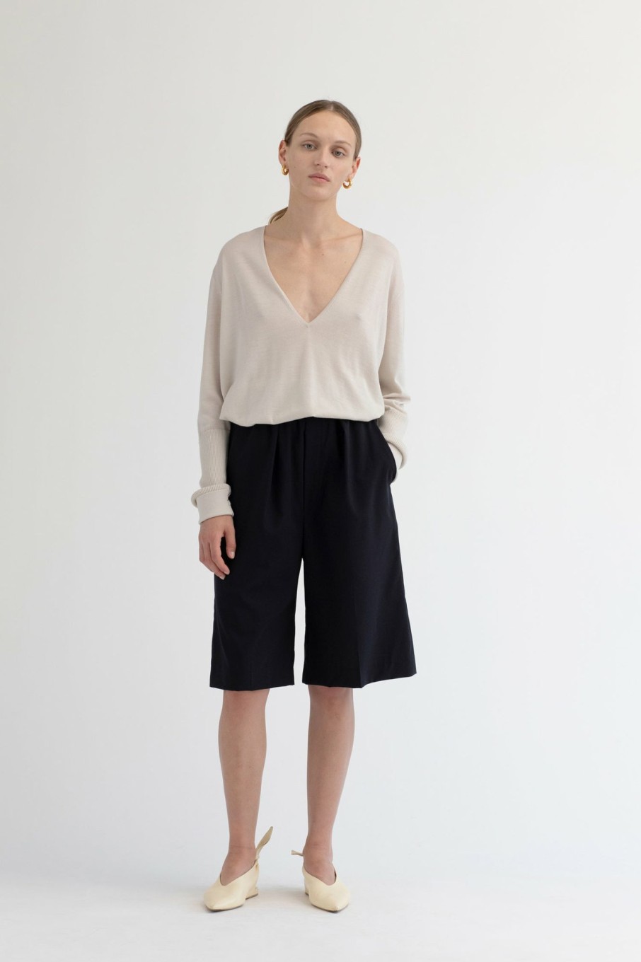 Trousers Maria Mcmanus | Responsible Wool Skater Short In Black