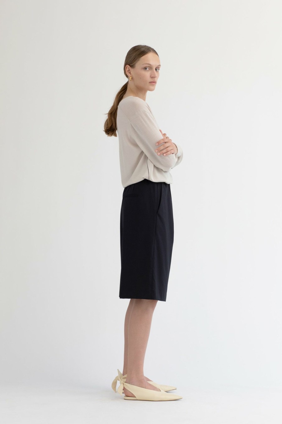 Trousers Maria Mcmanus | Responsible Wool Skater Short In Black